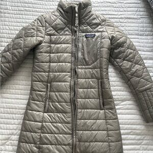Patagonia XS Radalie Parks silver